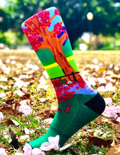 Load image into Gallery viewer, Pink Poui Socks