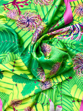 Load image into Gallery viewer, Trinidad Timarie Scarf
